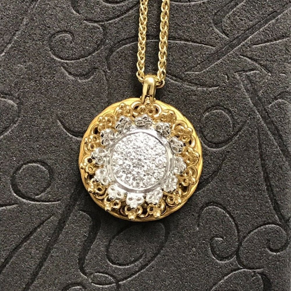 Carrera Y Carrera Diamond Pendant